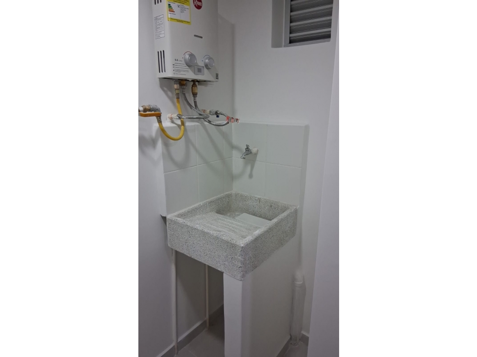 VENTA APARTAMENTO 55mts2. OBRA BLANCA. Sabaneta (con colega) — foto 6