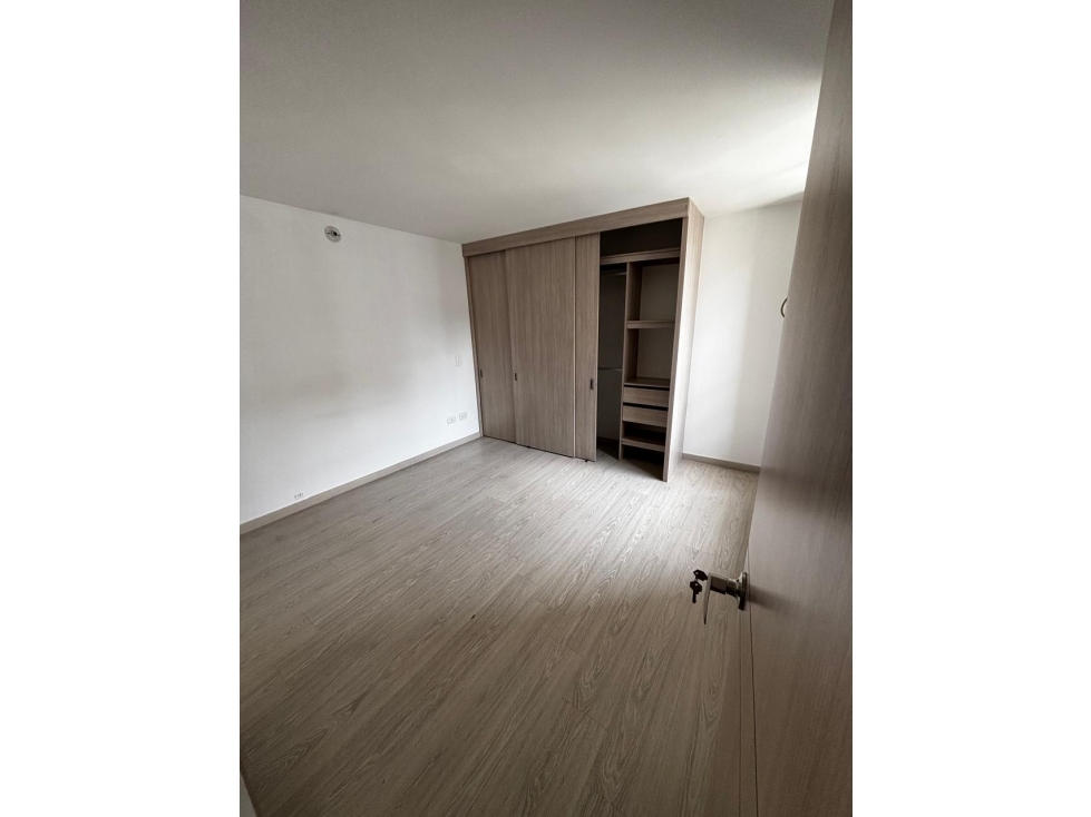 VENTA DE APARTAMENTO EN BELÉN SECTOR LOMA DE LOS BERNAL — foto 6