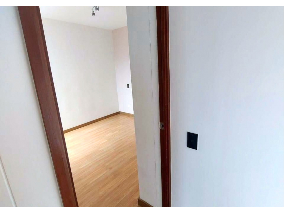 Hermoso apartamento en Alto de las Flores en Envigado — foto 6