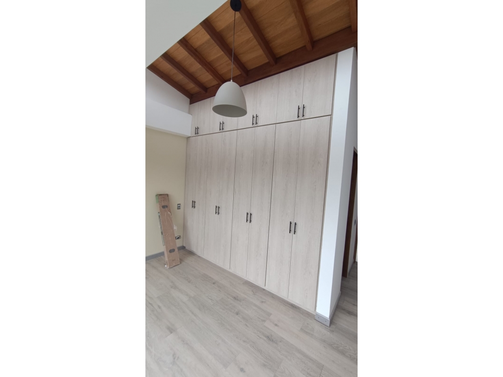 CASA NUEVA PARA ESTRENAR EN LLANOGRANDE. (Con colega) — foto 6