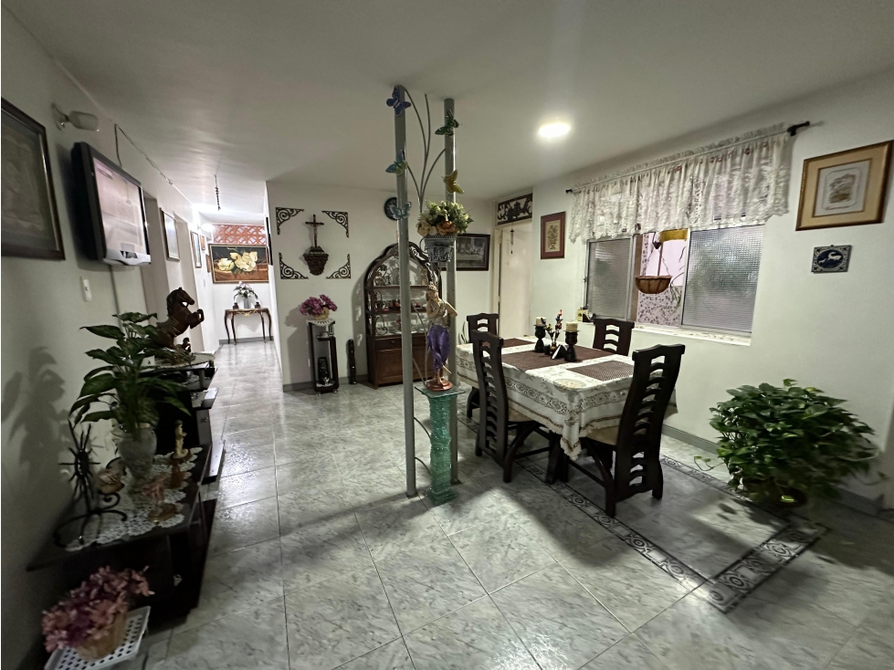 Se vende Apartamento en el barrio Prado Centro — foto 2