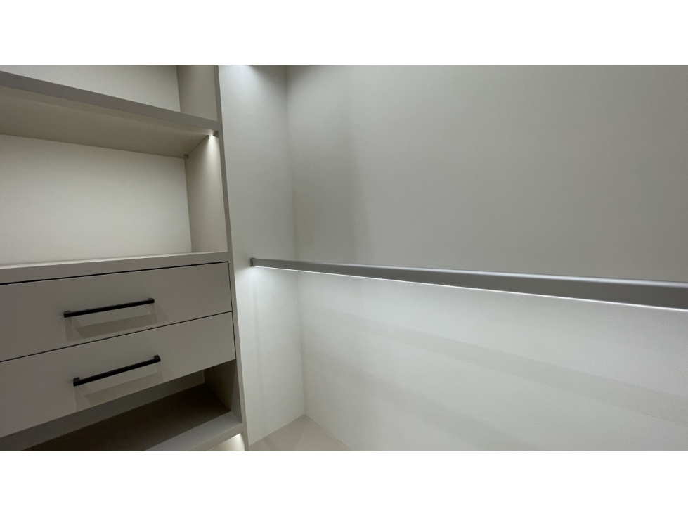 Apartamento para la renta EL POBLADO, MEDELLIN. — foto 6