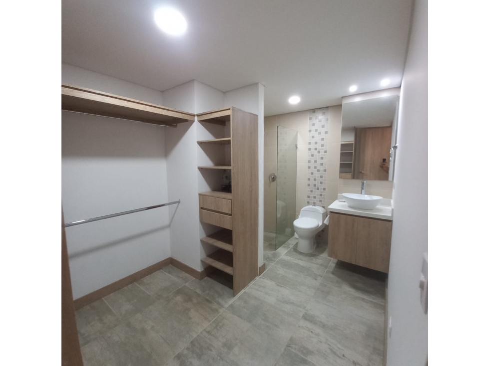 Se Vende Apartamento Laureles Nogal — foto 6