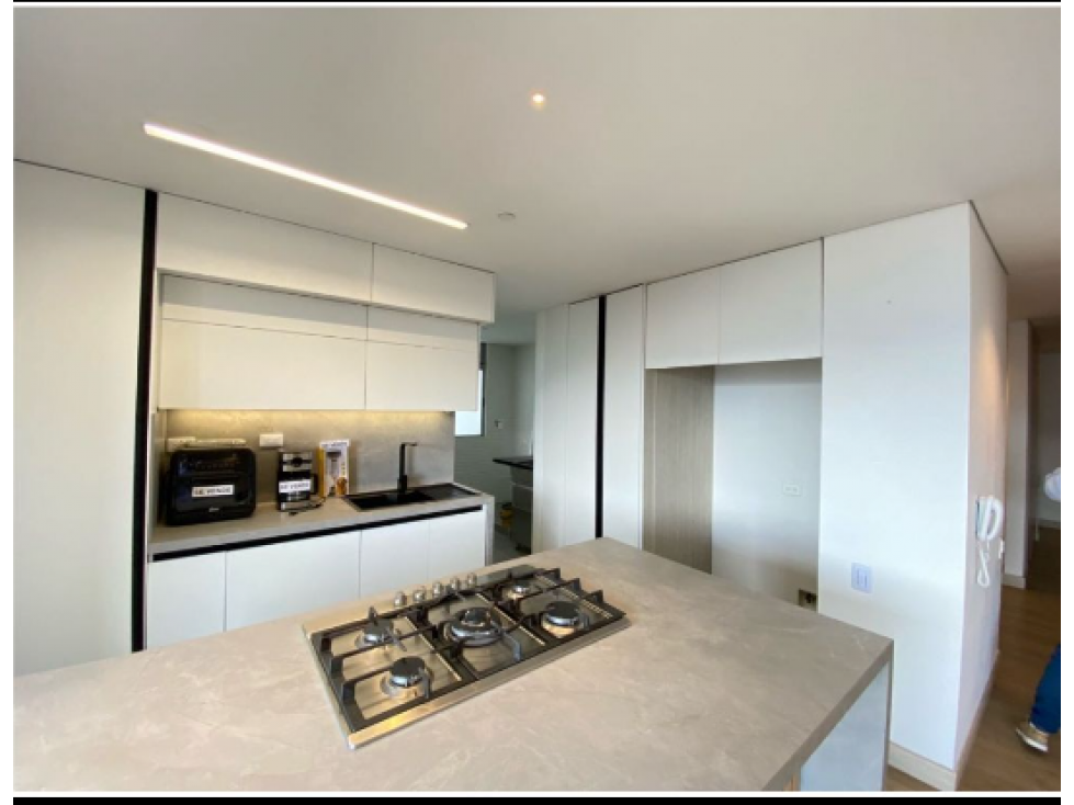 Se Vende apartamento en Palmas castropol, poblado Medellín — foto 6