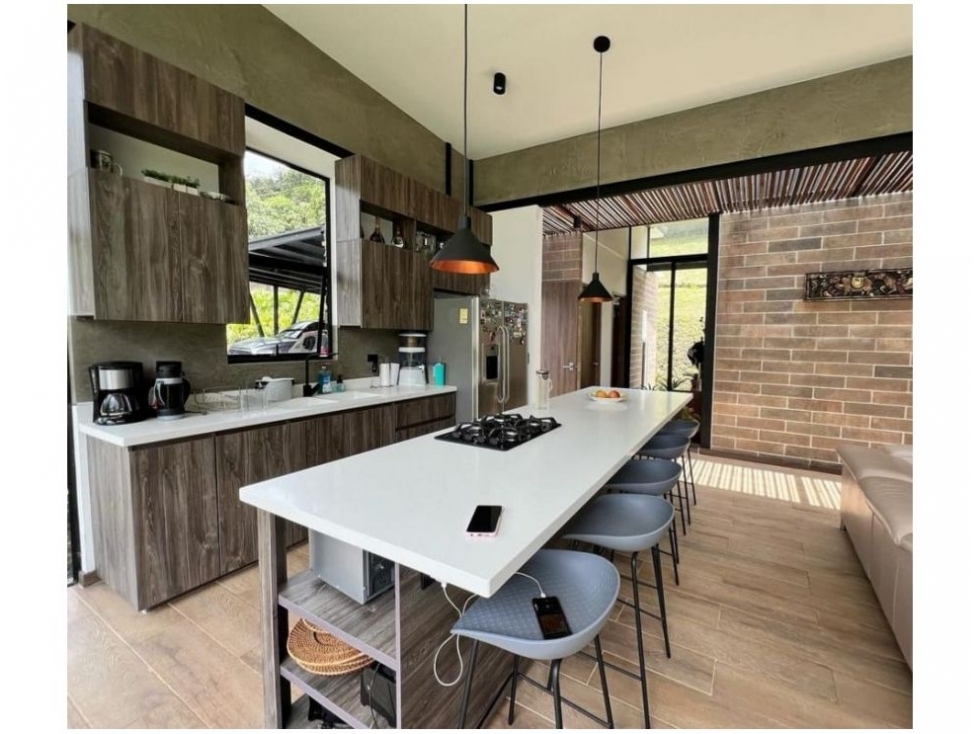 CASA FINCA INDEPENDIENTE EN EL RETIRO CON BOSQUE NATIVO / DF — foto 4