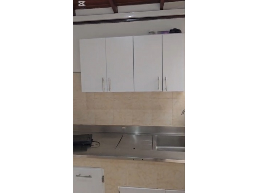 Venta de Casa Bifamiliar en Laureles- Estadio