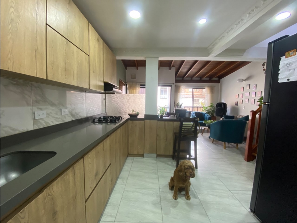 EN VENTA CASA - SECTOR PLANO DE SABANETA — foto 5