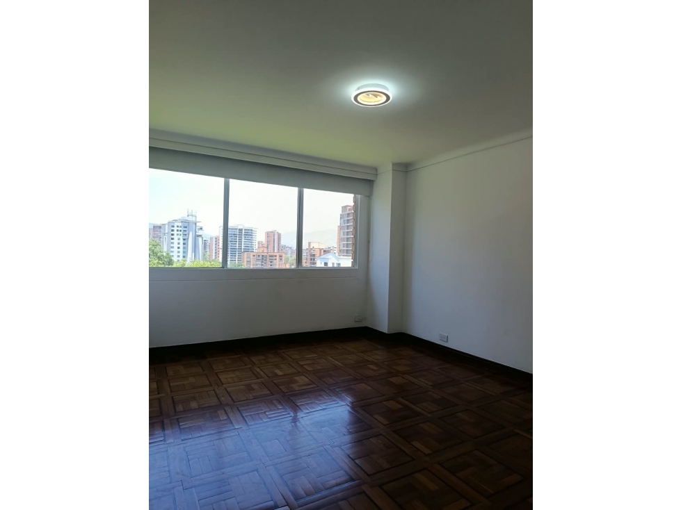 Arriendo Apartamento Poblado 150 MT AR32 — foto 6