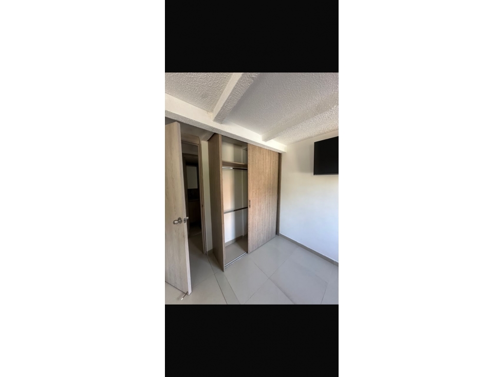 Arriendo Apartamento Rodeo Alto 48 MT AR36 — foto 4