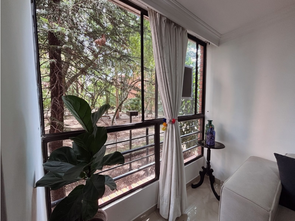 VENTA - Primer piso remodelado en Conquistadores — foto 6
