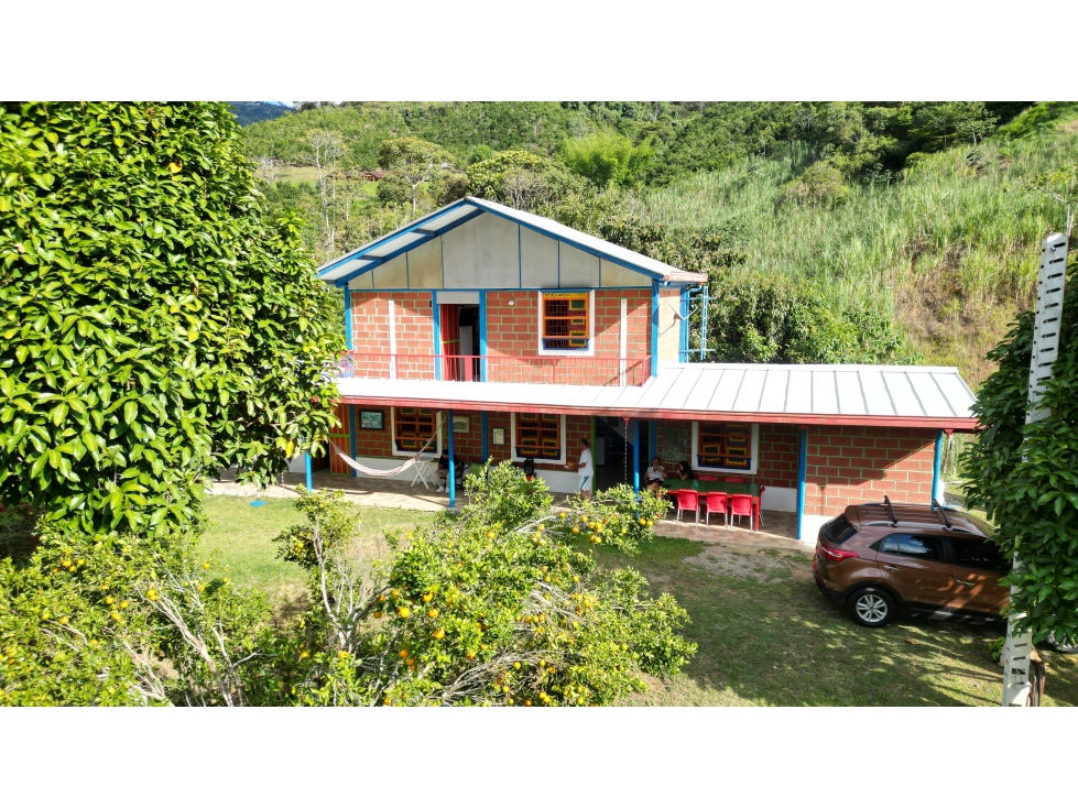 VENTA DE FINCA EN BARBOSA MUY ACOGEDORA INCLUYE MOBILIARIO - 6