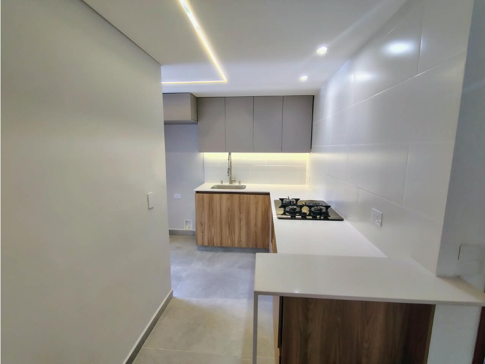 Venta Apartamento en Conquistadores con excelente ubicación — foto 5