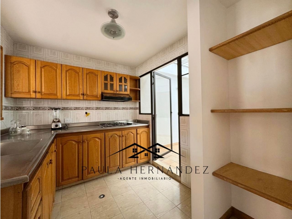 APARTAMENTO EN ARRIENDO PARQUE PRINCIPAL DE ENVIGADO — foto 6