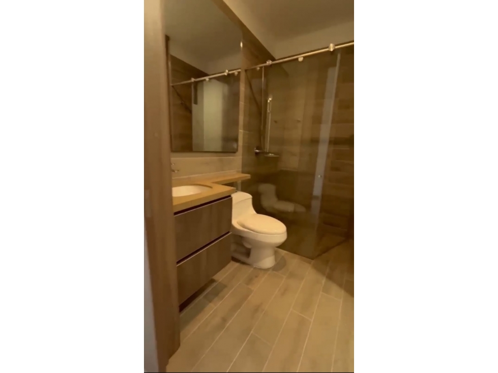 Venta de apto para estrenar en el poblado, sector San Lucas / C.A&C — foto 6