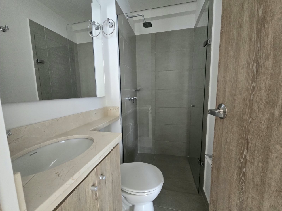 SE VENDE APARTAMENTO SECTOR LAS LOMITAS EN SABANETA 66 MTS — foto 6