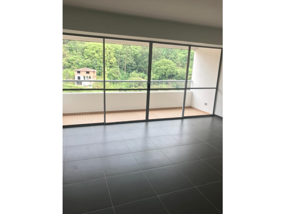 VENTA APARTAMENTO EN SABANETA EDIFICIO DUBLIN — foto 3
