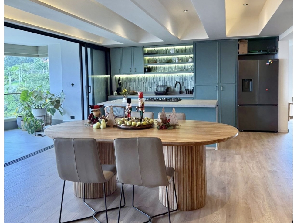 Apartamento Los Balsos remodelado, 4 alcobas con baño — foto 2