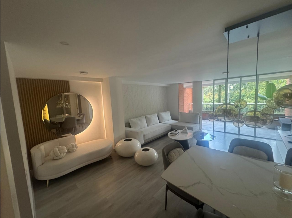 Apartamento en Venta en Envigado Loma Benedictinos — foto 2