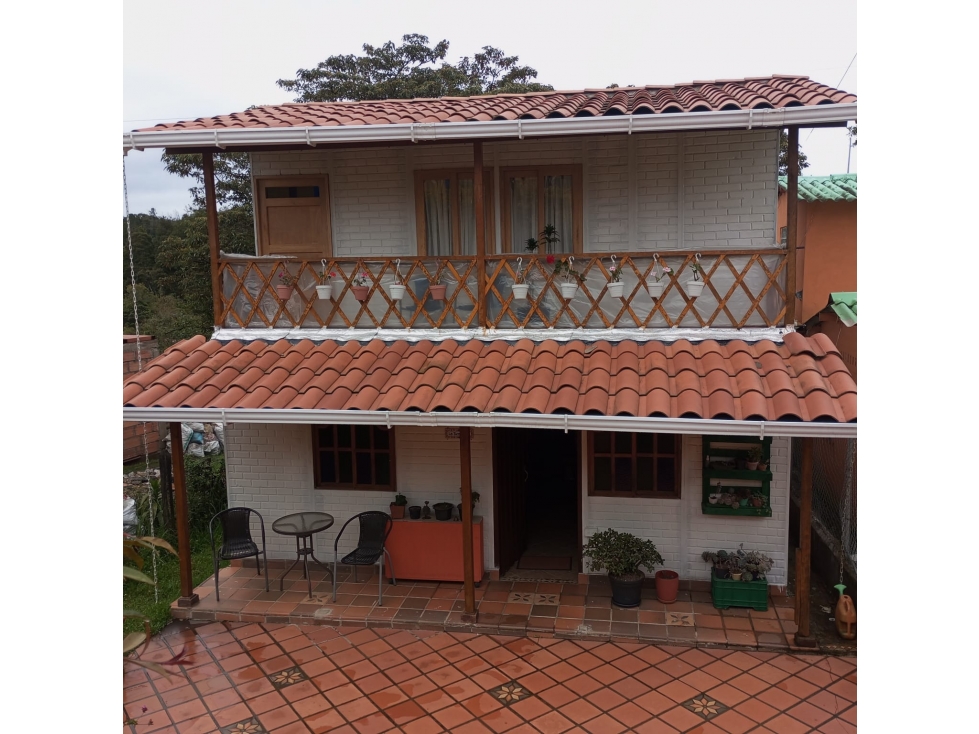VENTA DE CASA FINCA EN SANTA ELENA VEREDA BARRO BLANCO