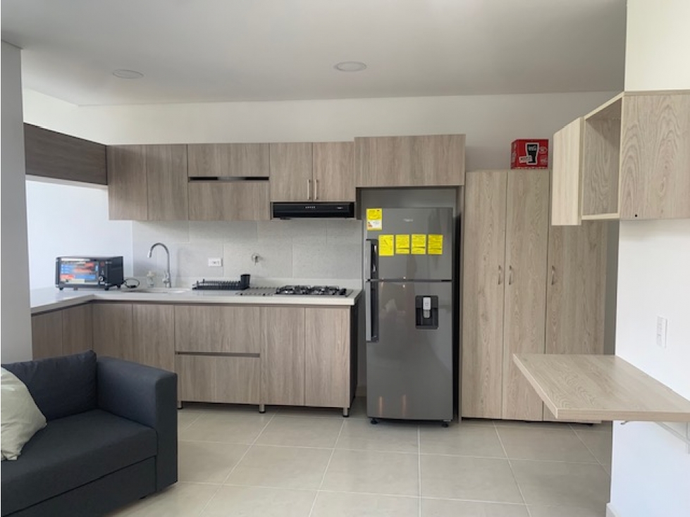 Venta apartaestudio, Medellín La Castellana sobre la 80 — foto 3