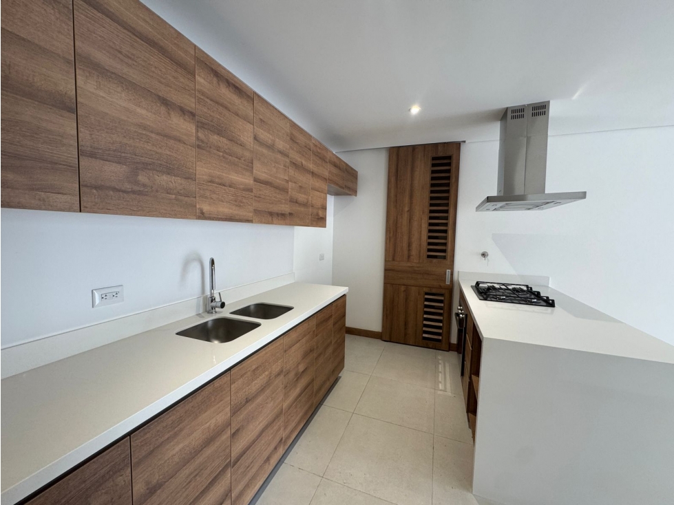 Venta de apartamento en Ciudad del Rio 94 mts, El poblado — foto 5