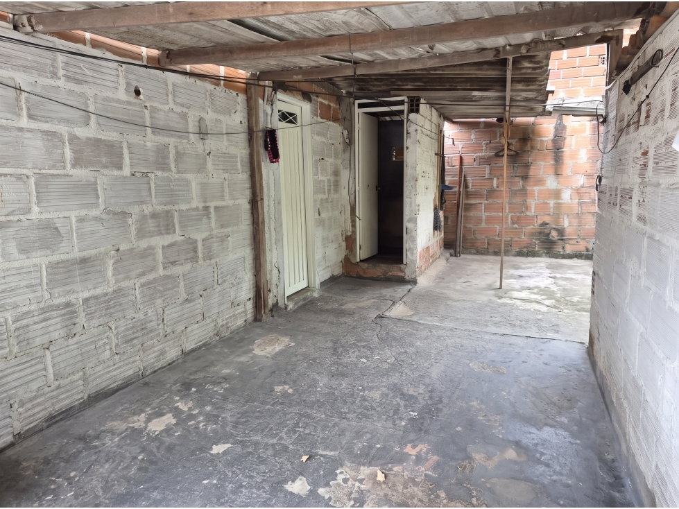 VENDO DOS CASAS + AIRE INDEPENDIENTES-FLORENCIA TOTALES (74 m² C/U) — foto 6