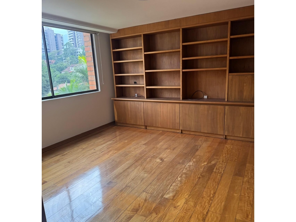 VENTA DE APARTAMENTO EN EL POBLADO SECTOR MILLA DE ORO — foto 2