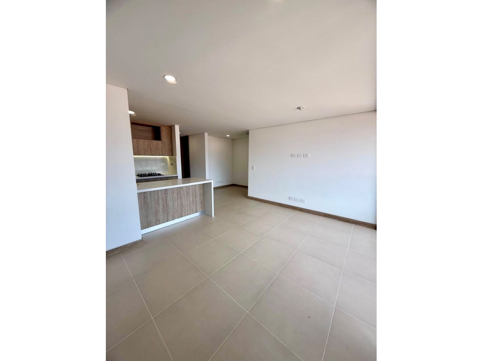VENTA DE APARTAMENTO GRANDE *UNIDAD COMPLETA* EN LAURELES — foto 6