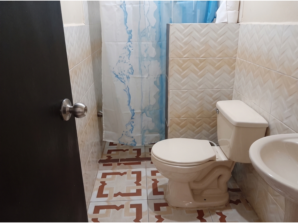 VENDO CASA PRIMER PISO EN BARRIO NUEVO CON PARQUEADERO — foto 5