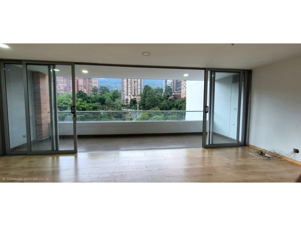 Venta apartamento 148m2, Loma de las Brujas, Envigado, muy completo — foto 2