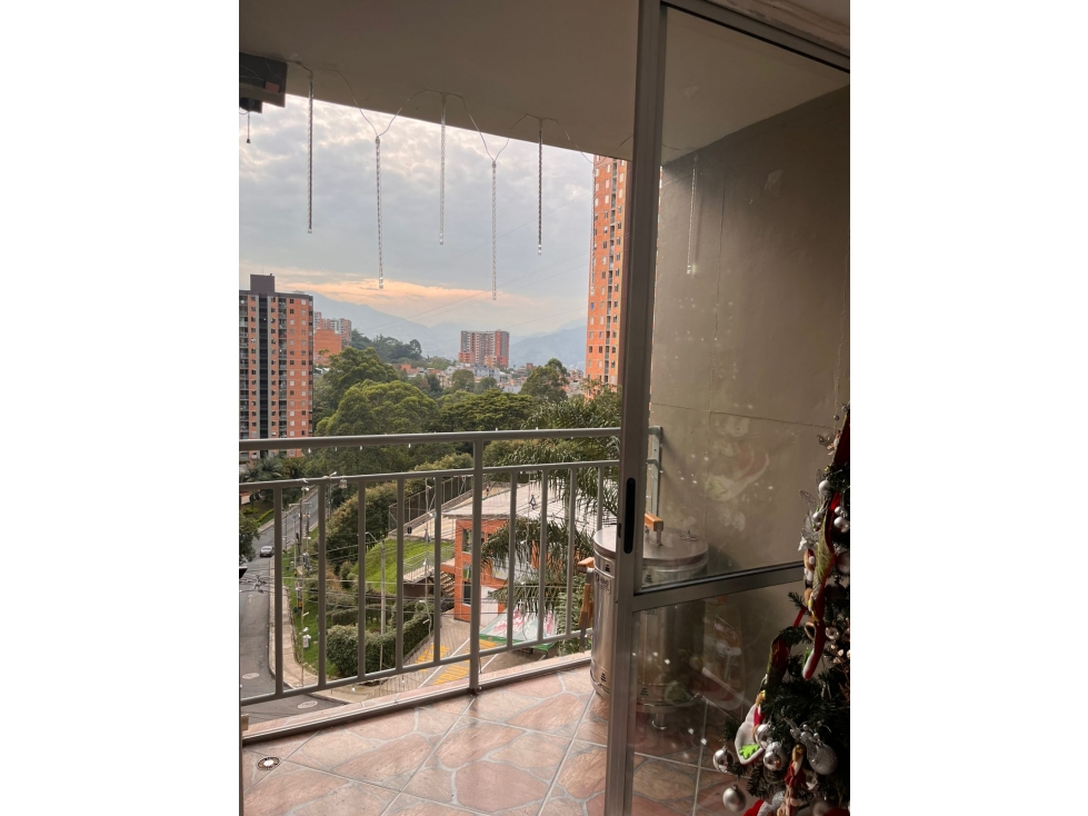 VENTA DE APARTAMENTO EN ENVIGADO PALMERAS