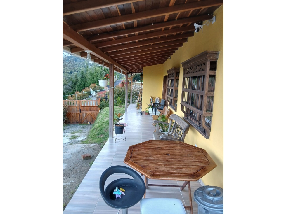 VENTA DE CASA FINCA EN SANTA ELENA VEREDA LA FELIPA