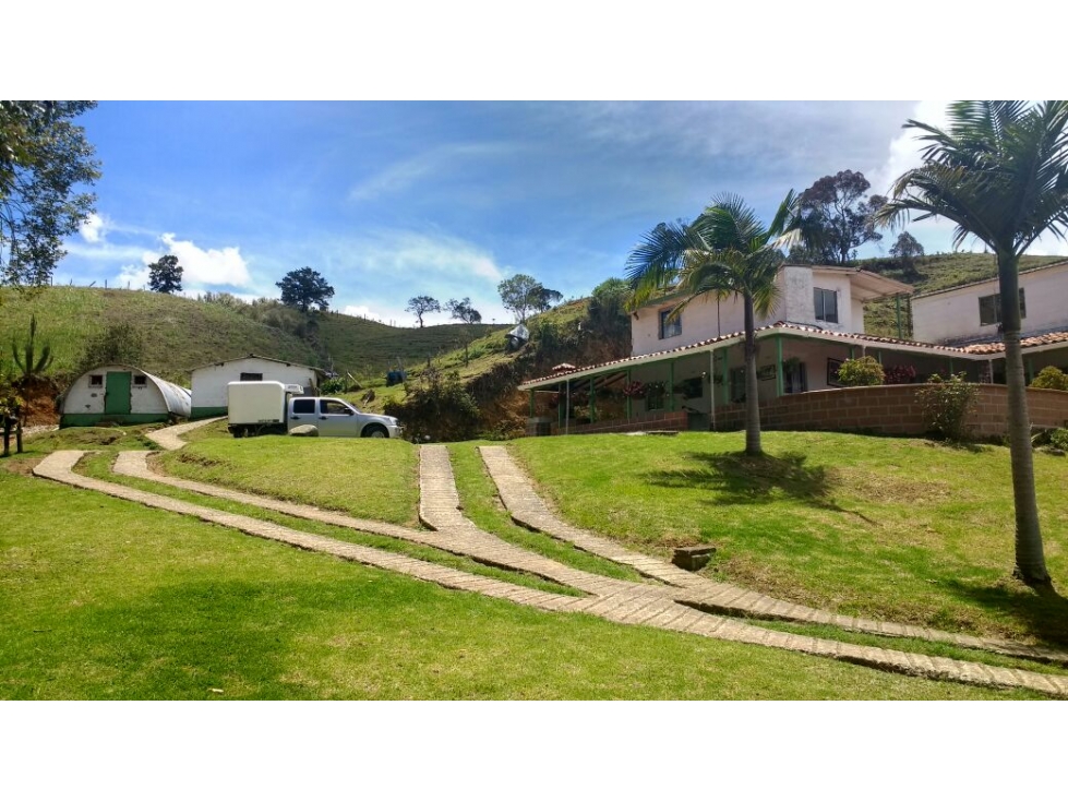 VENTA DE FINCA EN GUARNE SECTOR VEREDA PIEDRAS BLANCAS