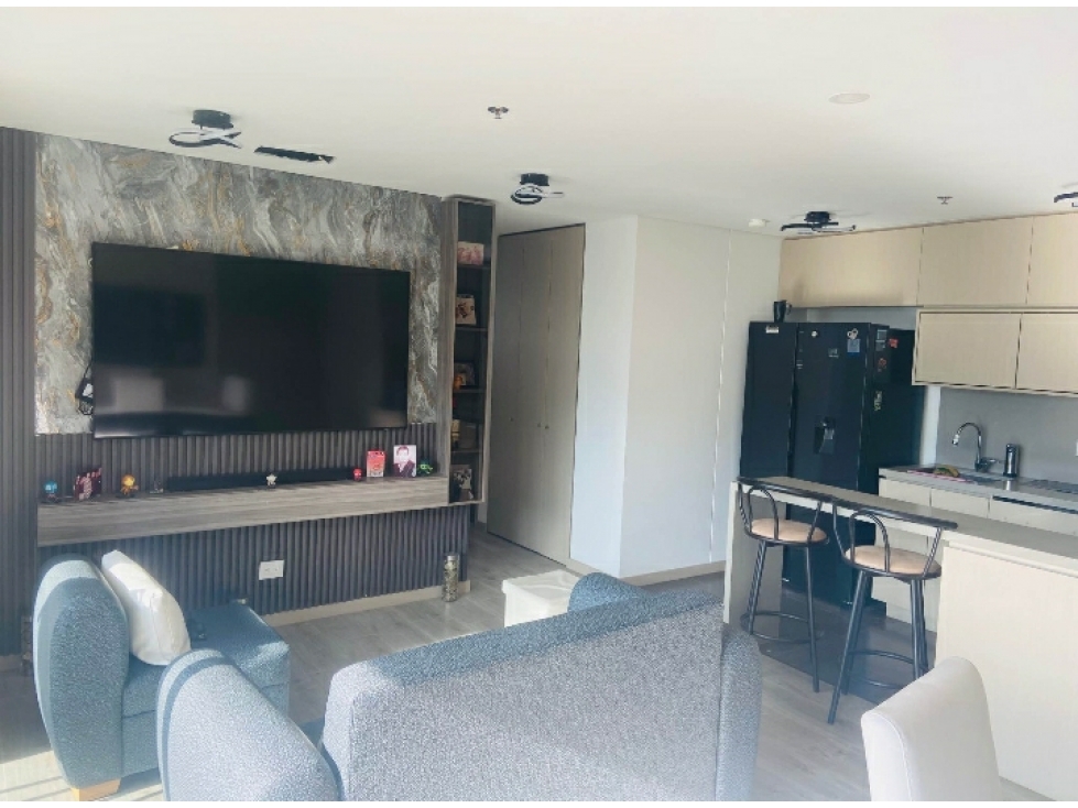 APARTAMENTO EN VENTA EN POBLADO - VIA LAS PLAMAS - MEDELLIN — foto 4