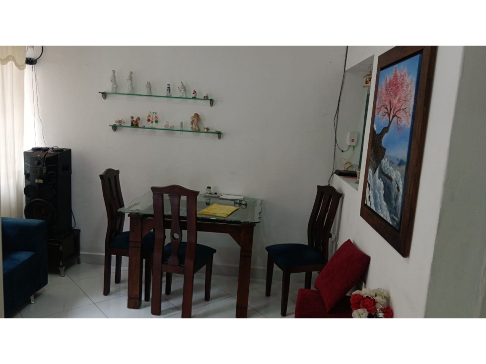 VENTA DE CASA PRIMER PISO EN ITAGÜÍ SECTOR LAS MERCEDES
