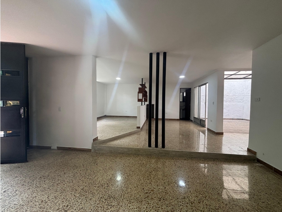 CASA EN VENTA | BELEN MIRAVALLE | $850 MILLONES (Negociables) — foto 2