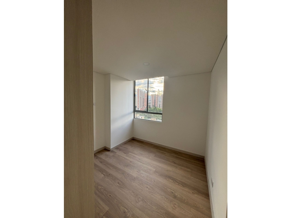 VENTA APARTAMENTO CON PARQUEADERO Y ÚTIL EN LA ESTRELLA SURAMÉRICA SE — foto 6