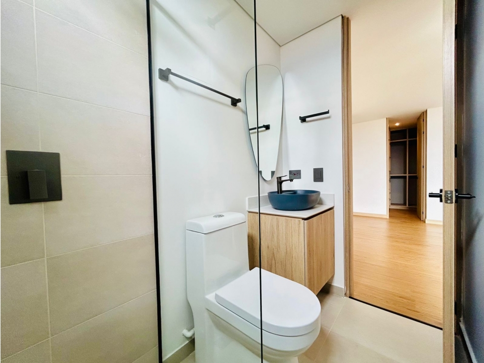 VENTA DE APARTAMENTO CON TERRAZA EN LAURELES LA CASTELLANA — foto 6