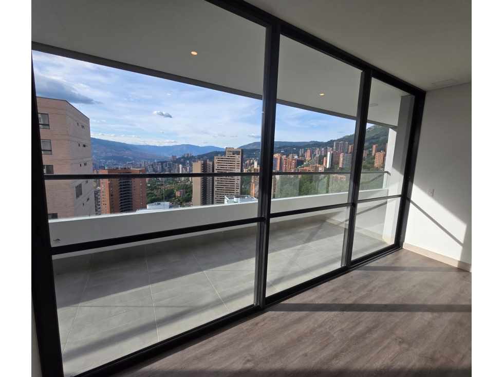 VENTA DE APARTAMENTO FLATS EN EL POBLADO EN FLATS VIA LINARES — foto 2
