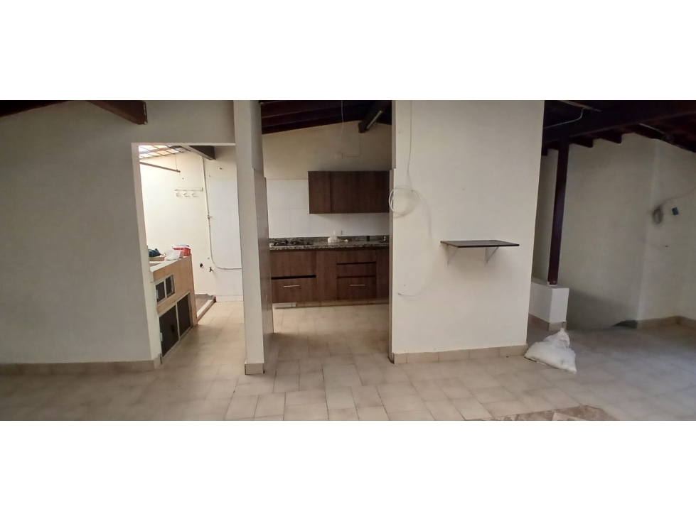 VENTA DE CASA SEGUNDO PISO EN LA ESTRELLA SECTOR LA FERRERÍA — foto 3