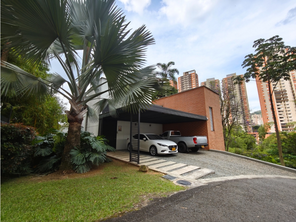 VENTA CASA EN SABANETA SAN REMO MODERNA