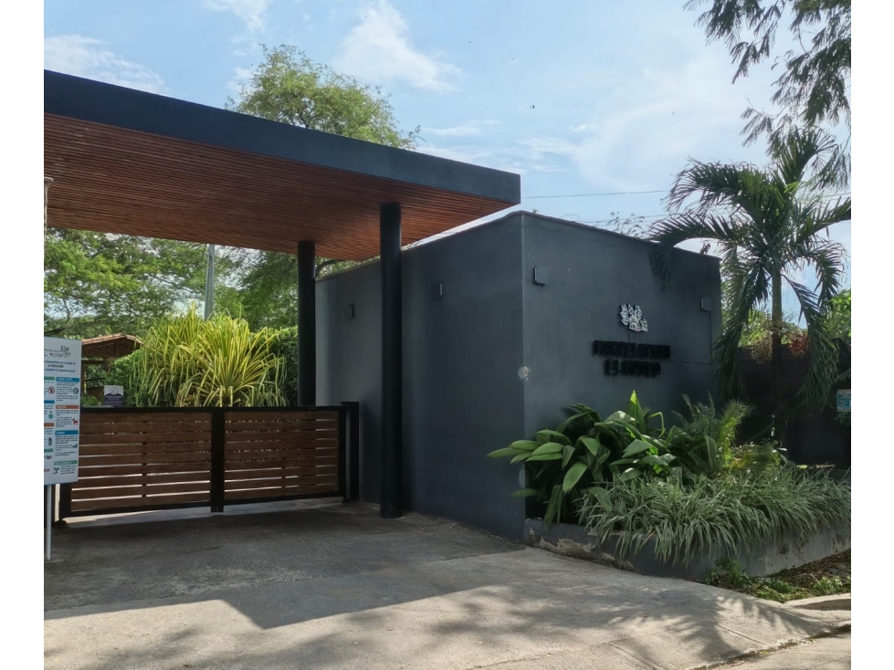 LOTE EN VENTA SOPETRAN
