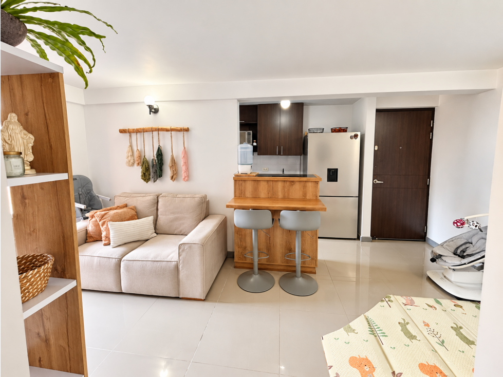 Hermoso apartamento en venta en Loma San José parte baja — foto 2