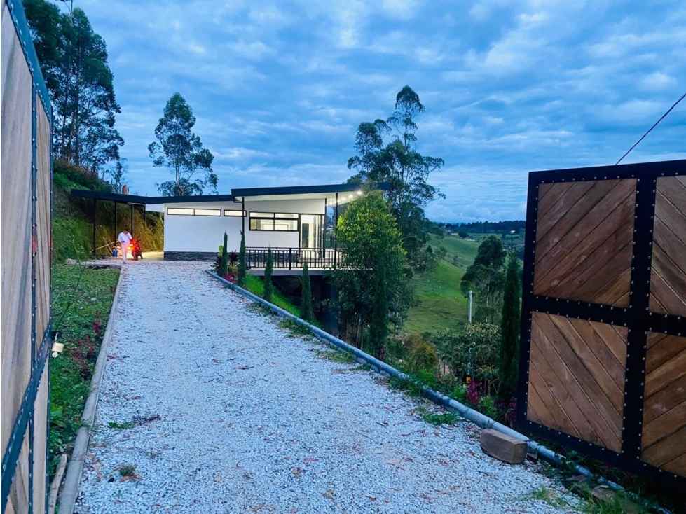 VENTA DE CASA FINCA EN RIONEGRO VEREDA LA MOSQUITA — foto 2