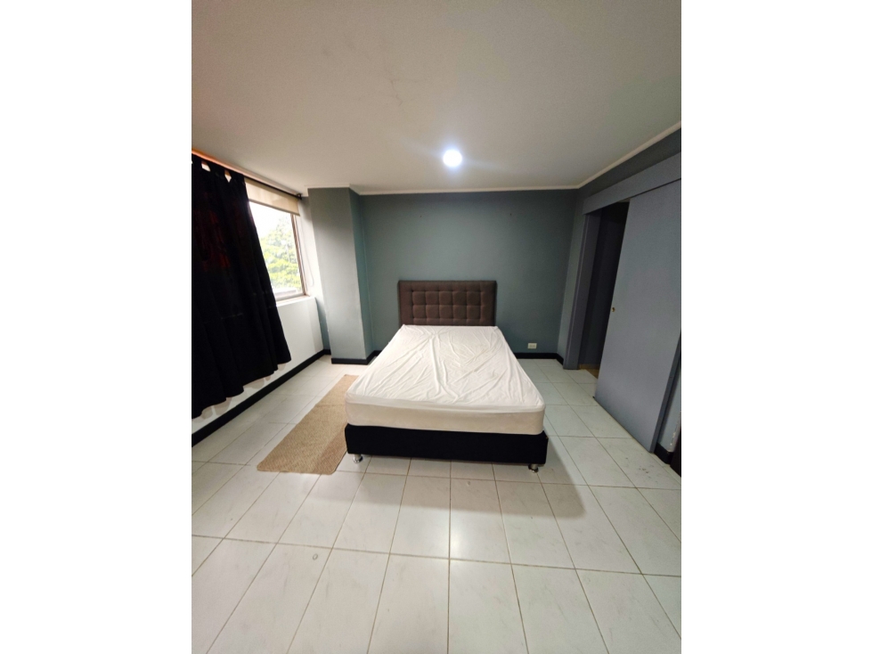 Venta de apartaestudio cerca al Parque Lleras, El Poblado, Medellín — foto 4