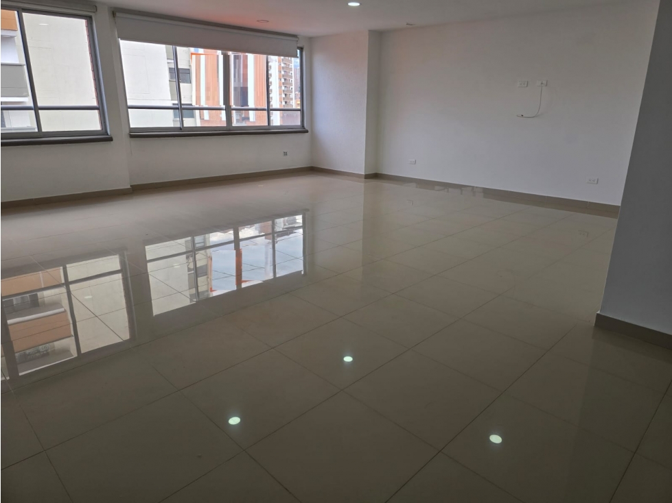 VENTA DE APARTAMENTO DE 119m2 EN SABANETA - CALLE BANCO — foto 2