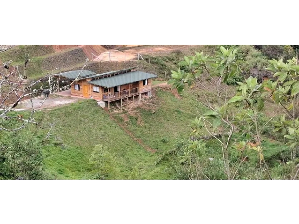 LOTE CON CABAÑA EN SAN VICENTE DE FERRER - ANTIOQUIA — foto 2