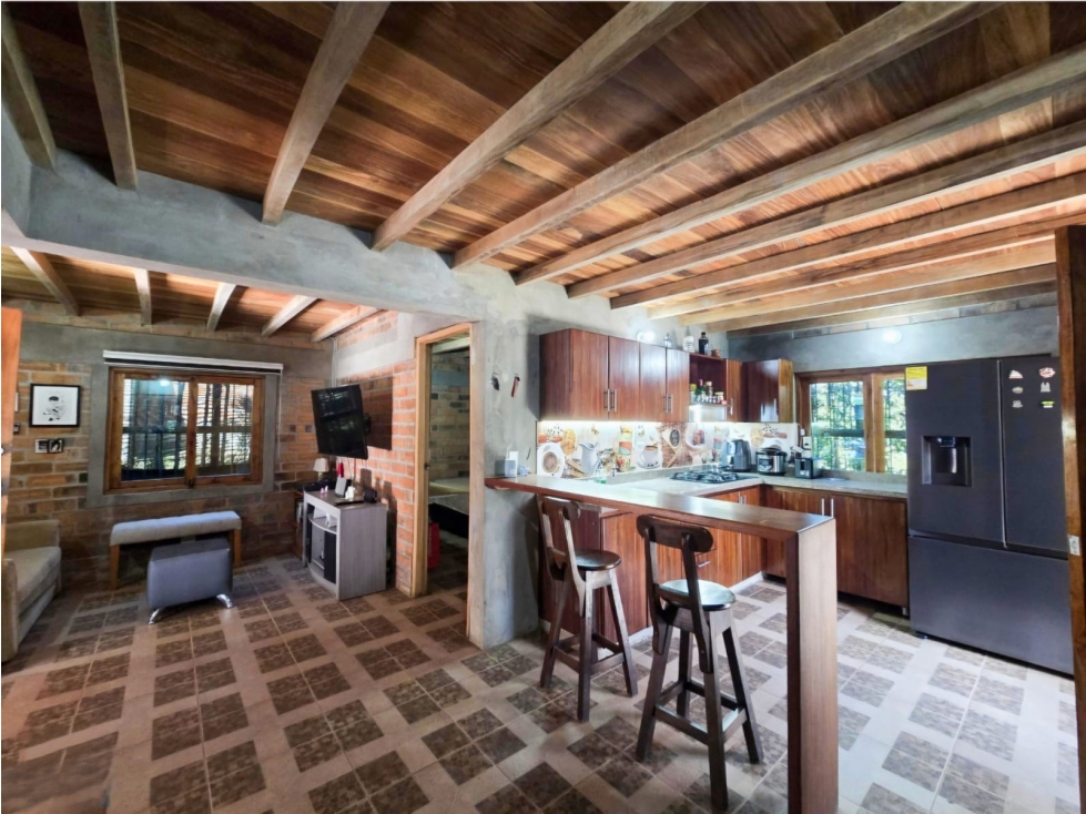 VENTA DE CASA CAMPESTRE EN SANTA ELENA VEREDA EL ROSARIO — foto 2