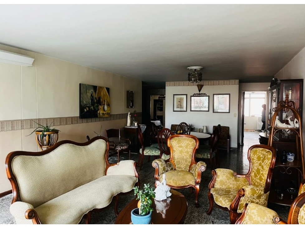 VENTA DE APARTAMENTO EN MEDELLÍN SECTOR LAURELES