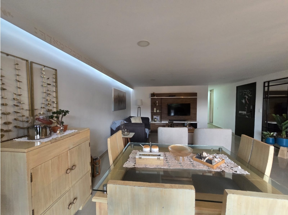 SE VENDE APARTAMENTO LAURELES.EL NOGAL EN MEDELLIN 104MTS — foto 4